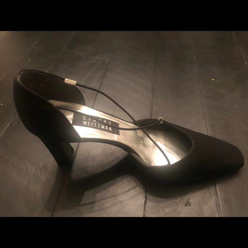 Stuart Weizman Fabric Pumps w/Rhinestone Accents - Picture 5 of 8
